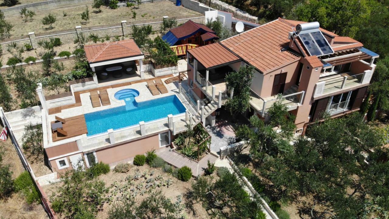 Villa Lkl, Heated Private Pool, Secluded And With A Great View Kaštela Exterior foto